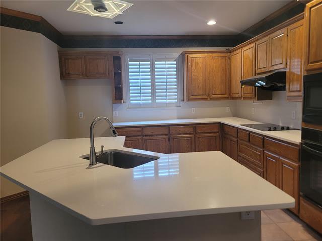 Building Photo - 2621 Pine Springs Dr