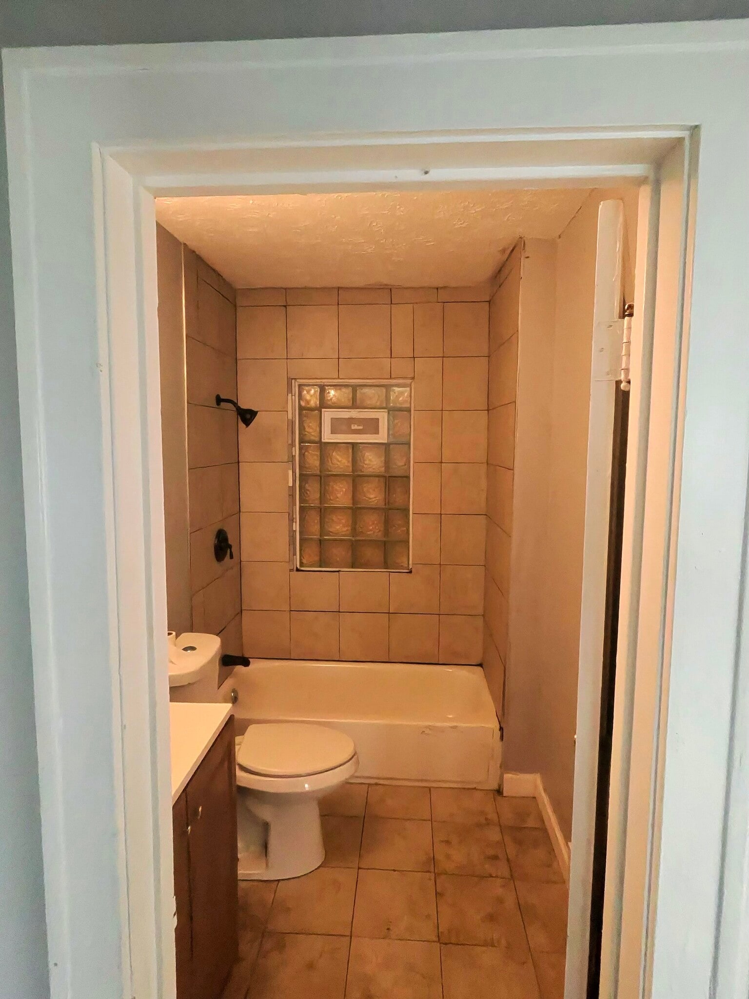 Bathroom - 4477 Martin Luther King Jr Blvd