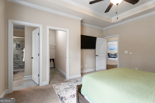 Building Photo - 6552 Long Acres Dr