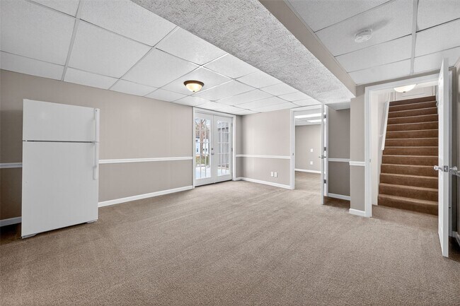 Building Photo - 1203 Dorne Dr