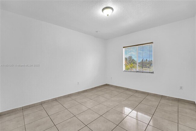 Building Photo - 7210 NW 174th Terrace