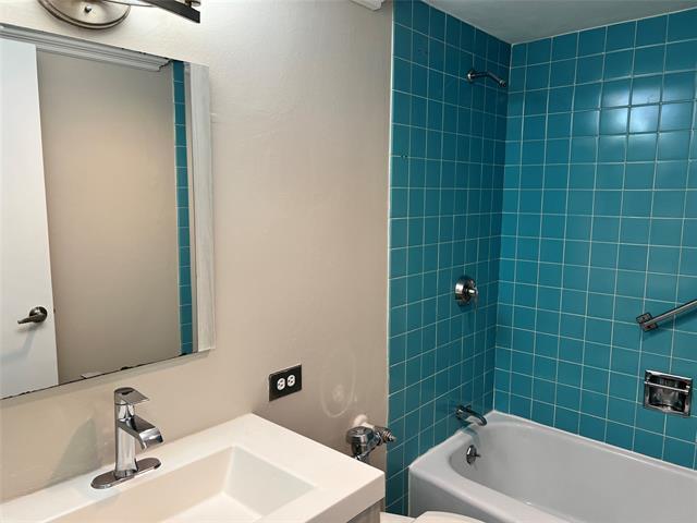 Building Photo - 3883 Turtle Creek Blvd