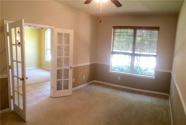 Building Photo - 15409 Fisher Island Dr