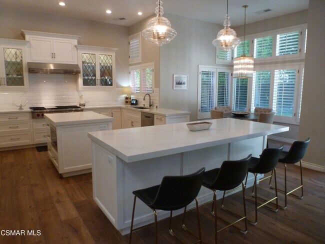 Building Photo - 48 Golden Glen Dr