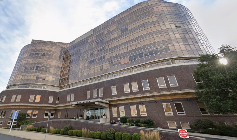 Building Photo - 201 N 8th St