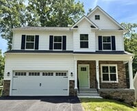 Building Photo - 401 Birdie Rd