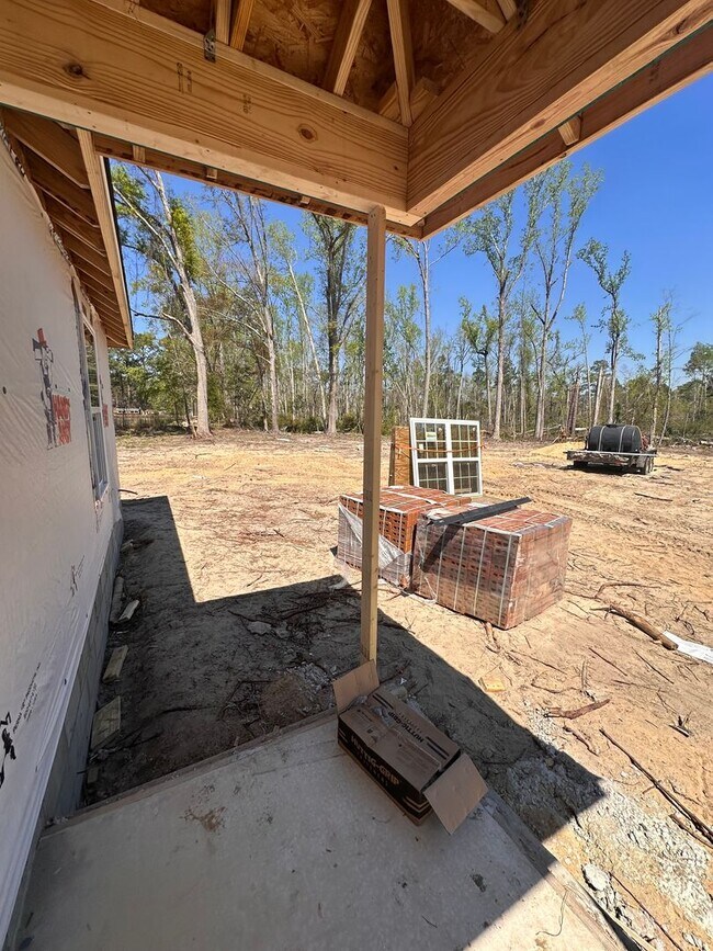 Building Photo - 4 Bed 2 Bath New Construction Brick Home Coming Soon