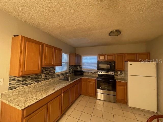 Building Photo - 10608 N 52nd St