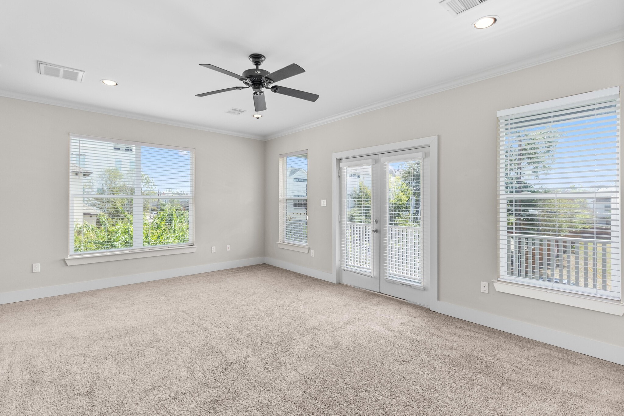 Another partial view of the master bedroom and balcony - 1221 W 23rd St