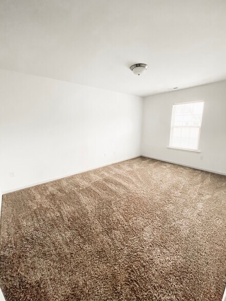 Building Photo - 332 Flat Cove Rd