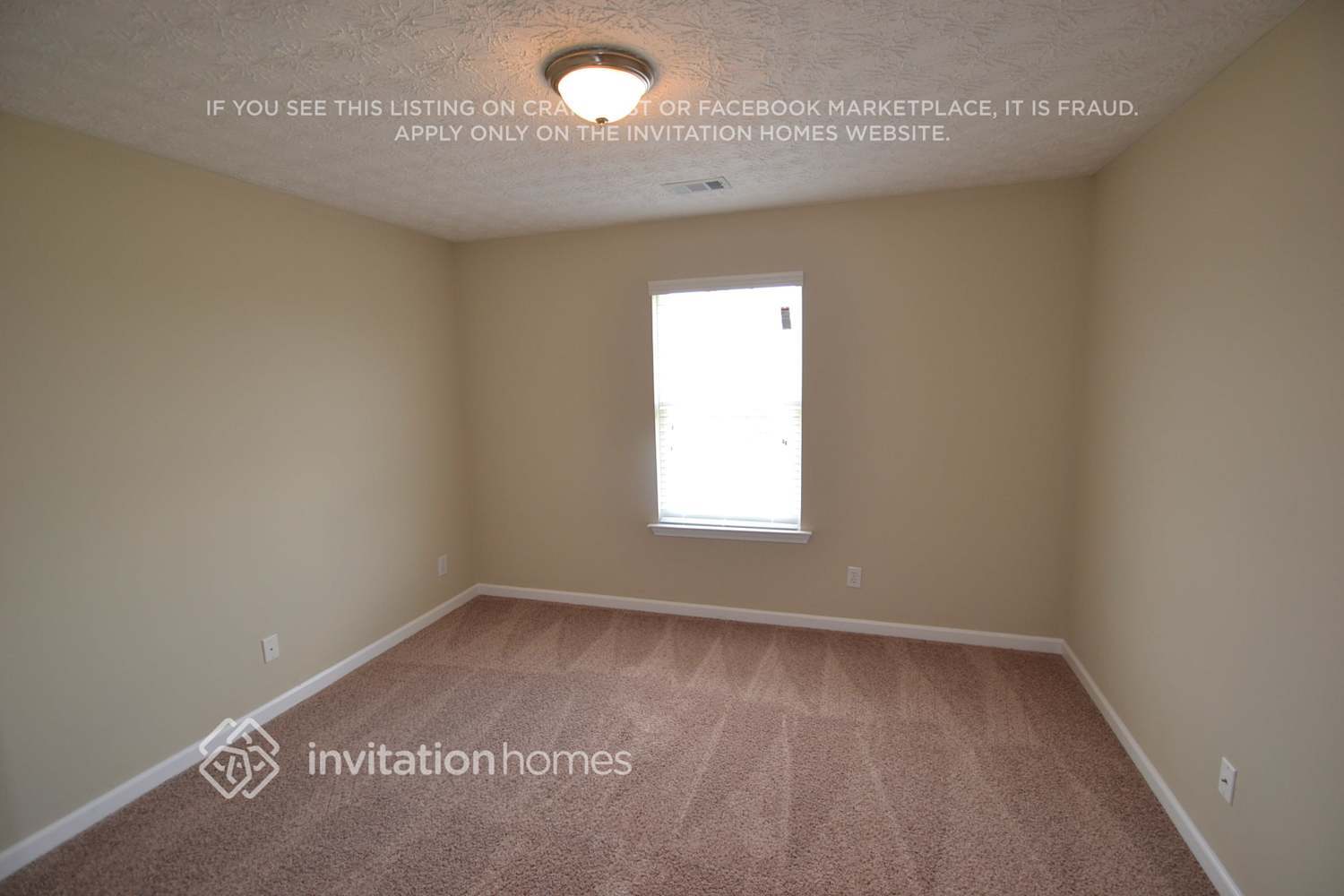 Building Photo - 1062 Alysum Ave SE