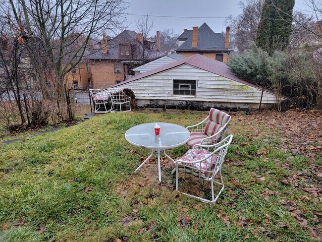 Building Photo - 127 Margaret Street