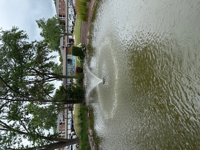 Building Photo - 1900 Knights Bridge Dr