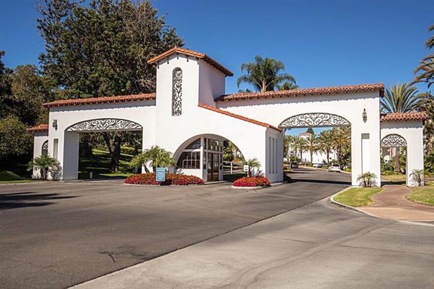 Building Photo - 2003 Costa del Mar Rd
