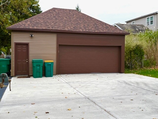 Building Photo - 728 DeKalb Ave