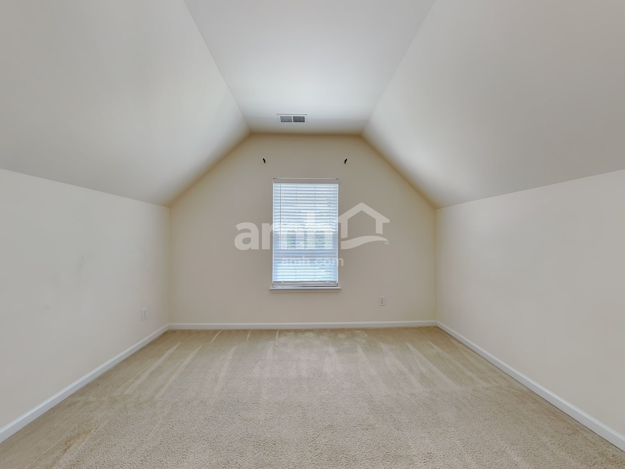 Building Photo - 3457 Lilliefield Ln