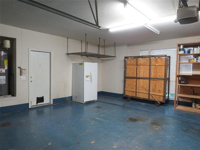 Building Photo - 7585 Ravenhill Dr