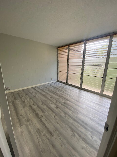 Building Photo - 95-273-273 Waikalani Dr