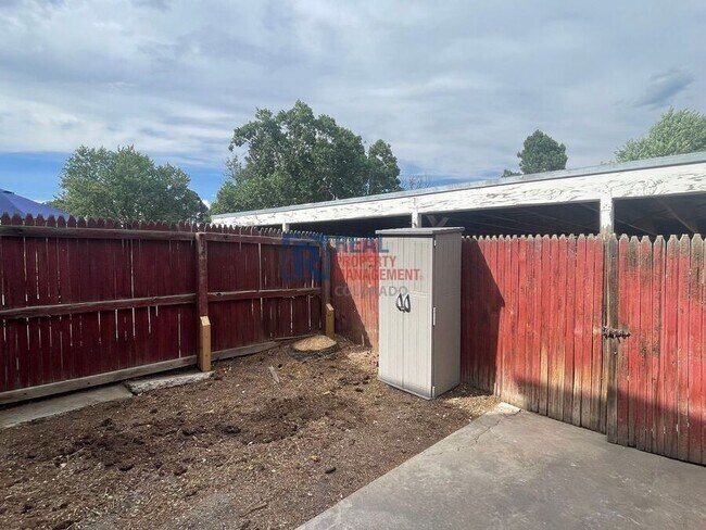 Building Photo - 1224 Cree Dr