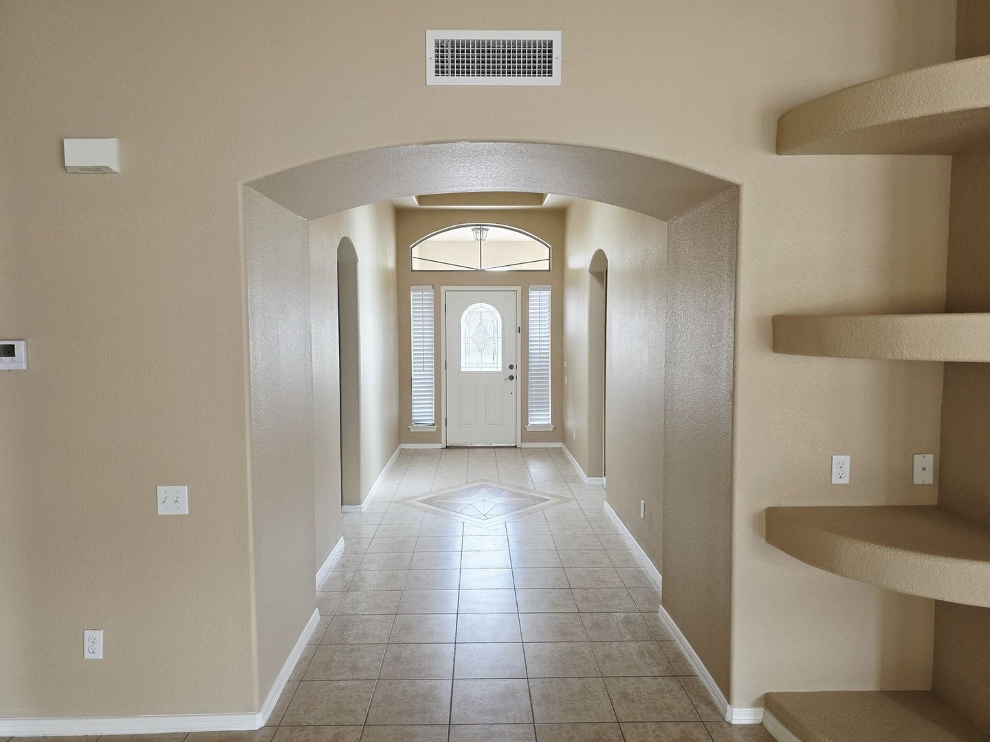 Building Photo - 5705 Ireland Dr