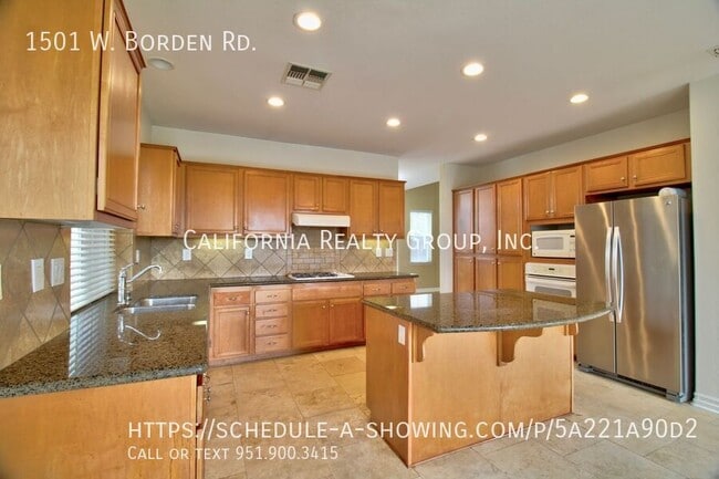 Building Photo - 1501 W Borden Rd