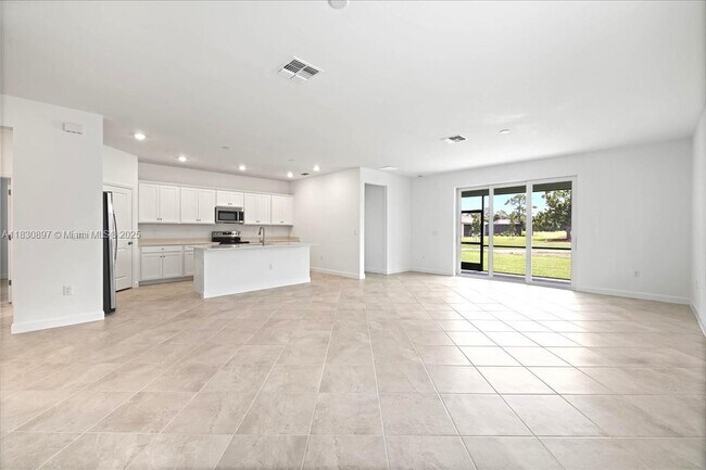 Building Photo - 20524 Copperhead Dr