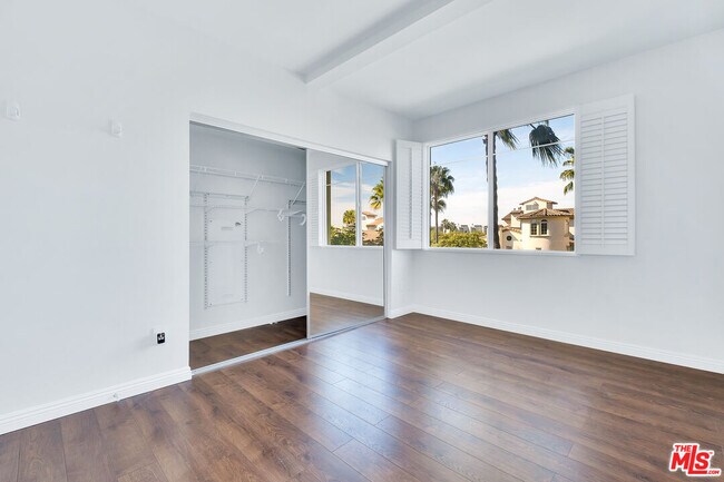 Building Photo - 13200 Pacific Promenade