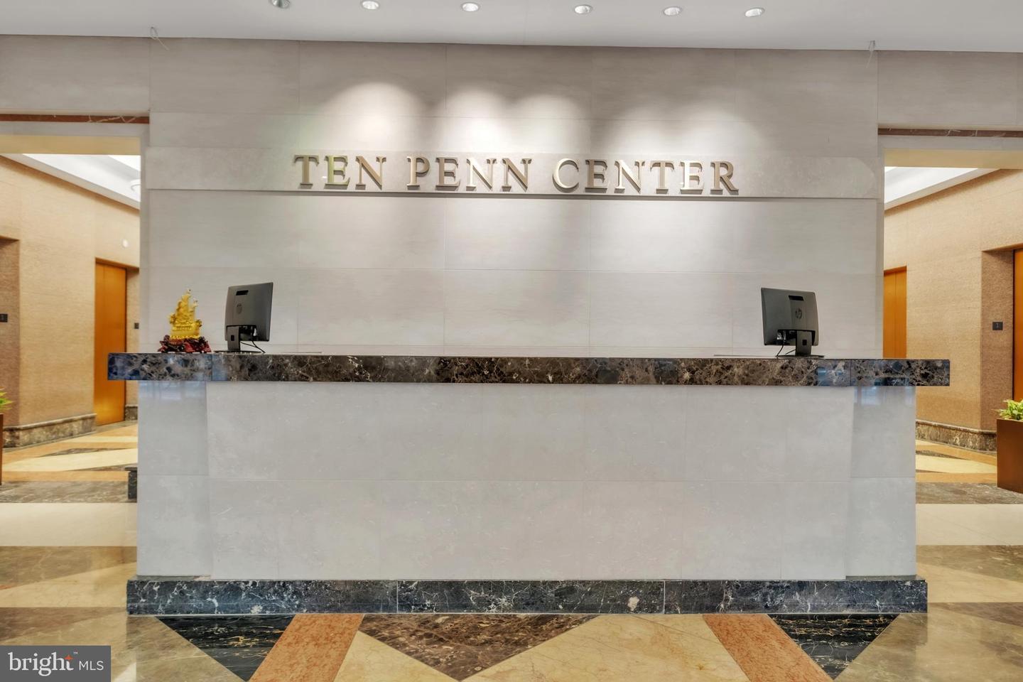 Building Photo - 1801 Market St