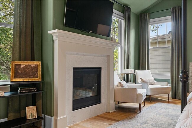 Building Photo - 1381 Wessyngton Rd NE