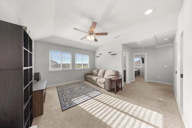 Building Photo - 6110 Principale Dr