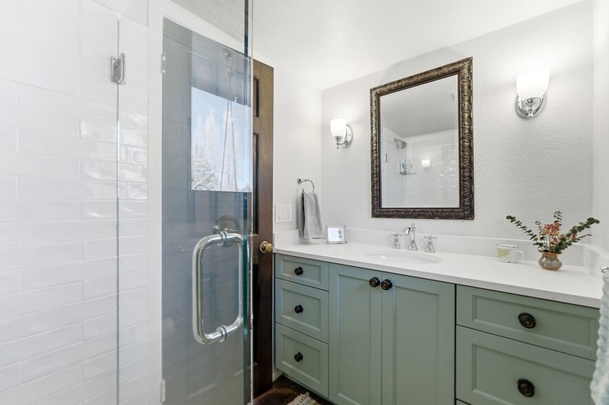 Building Photo - 2635 Little Kate Rd