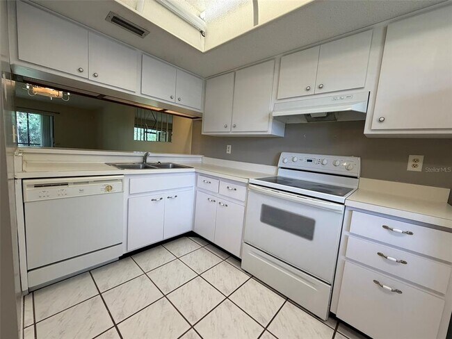 Building Photo - 109 Nancy Dr