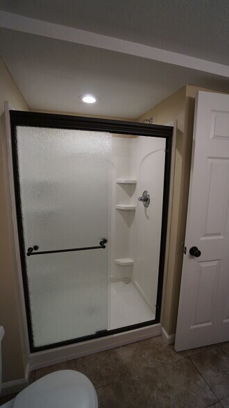 Building Photo - 2025 Tecumseh Rd