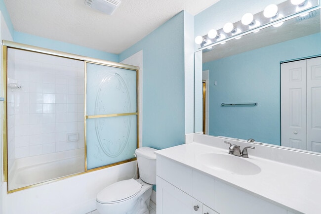 Building Photo - 1801 N Flagler Dr