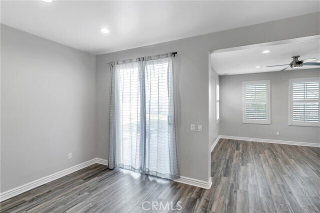 Building Photo - 26850 Peppertree Dr