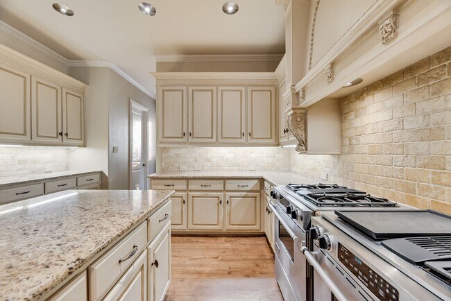 Building Photo - Exquisite 1.3-Acre French-Style Estate by Alford Custom Homes – Available for Lease!