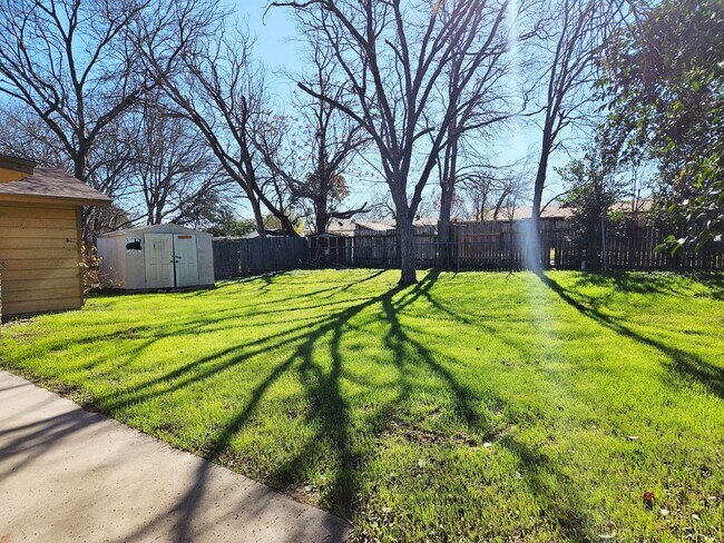 Building Photo - 1508 Kimberly Ln