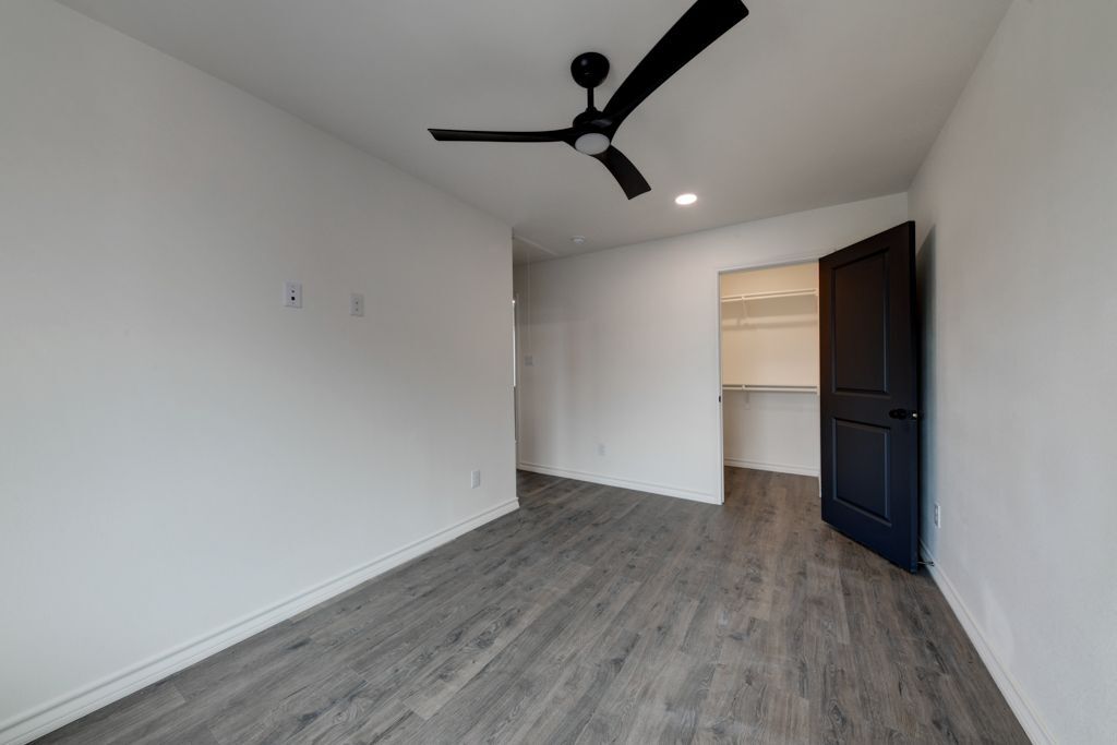 Building Photo - 118 SHENANDOAH, 202
