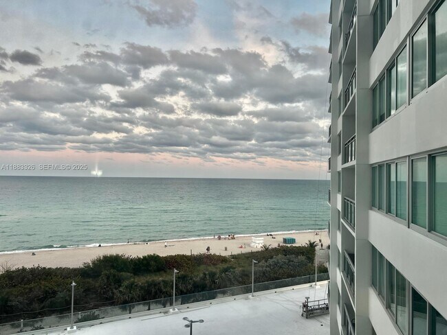 Building Photo - 7135 Collins Ave