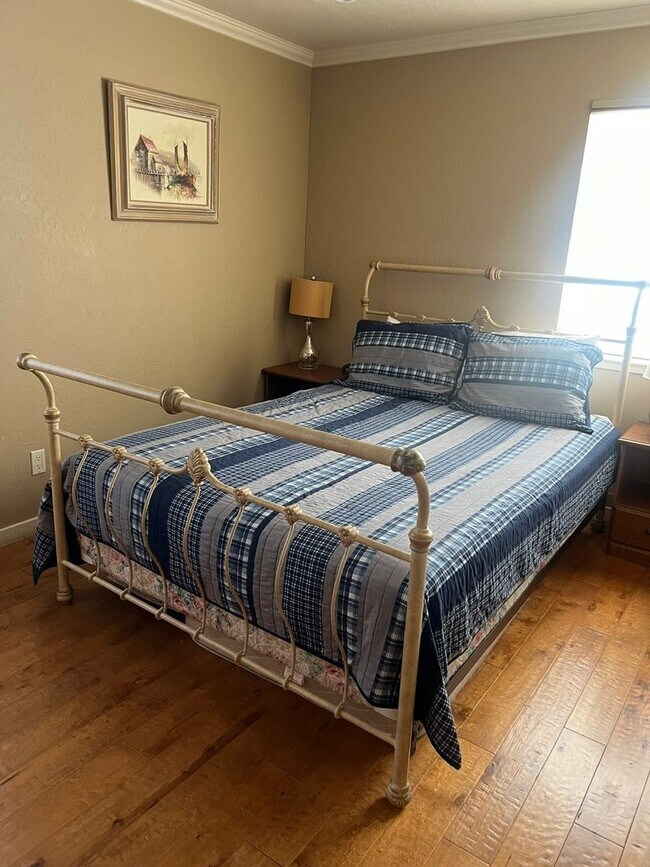 Building Photo - Lovely 3Bd condo in the Tahoe Keys with a boat slip avail. for a Seasona rental (3-6 months)! Cal...