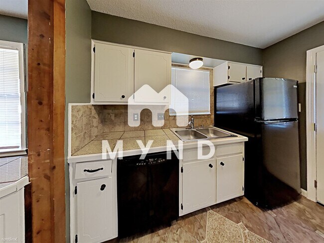 Building Photo - 3 br, 2 bath House - 8274 Concord Cv