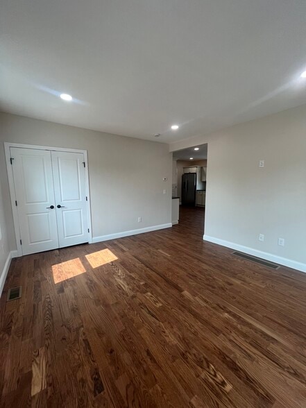 living room - 117 Rome Ave