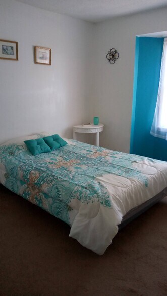 Building Photo - 5810 Battery Dr