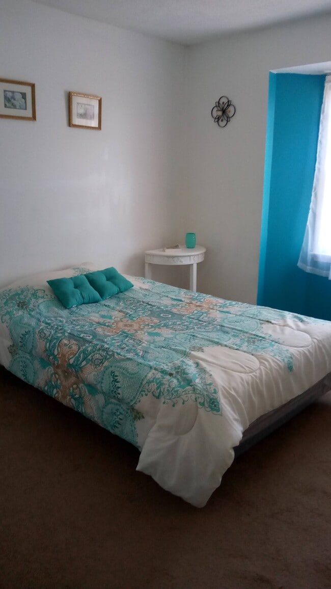 Building Photo - 5810 Battery Dr