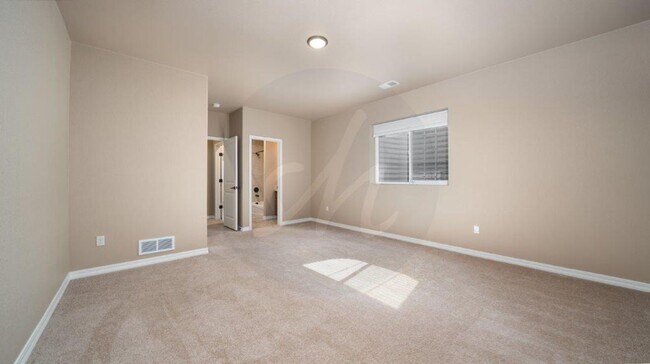Building Photo - Available December 18