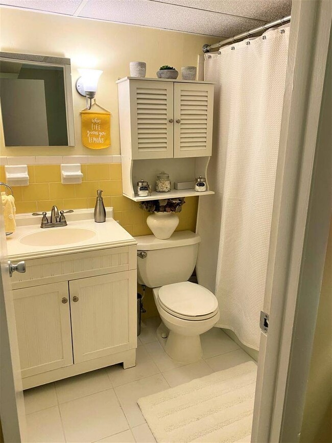 Building Photo - 714 Rosedale St