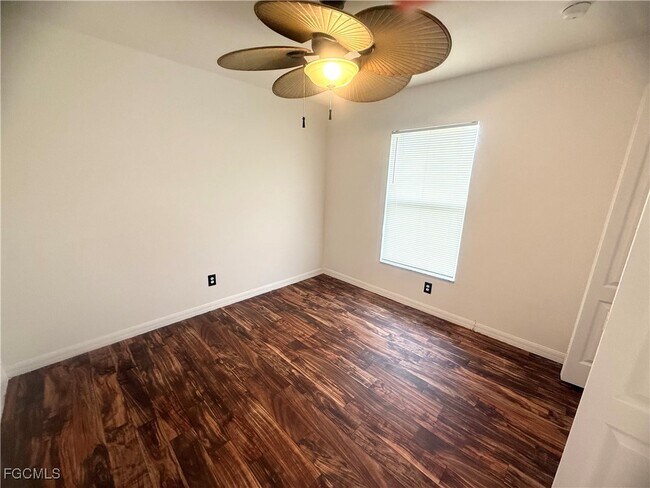 Building Photo - 3716 5th St SW