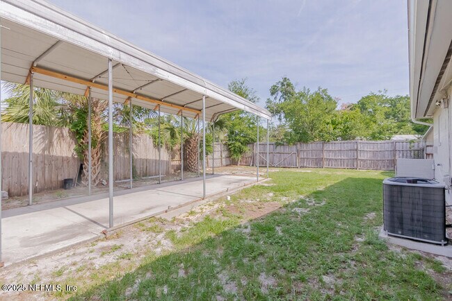 Building Photo - 5640 Coppedge Ave