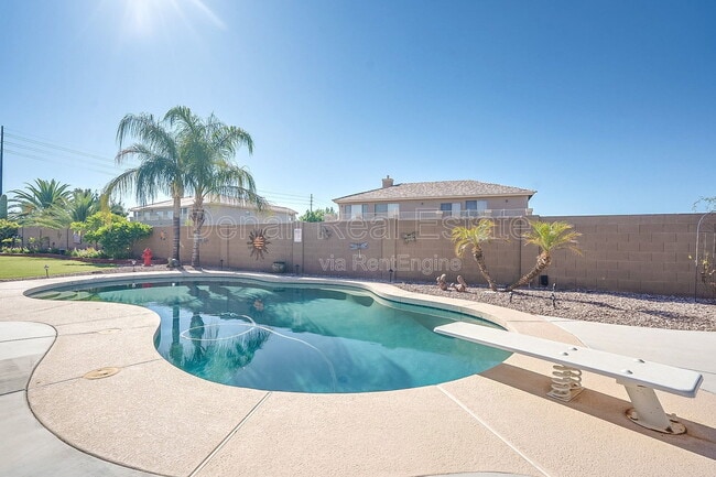 Building Photo - 7543 E Kael Cir