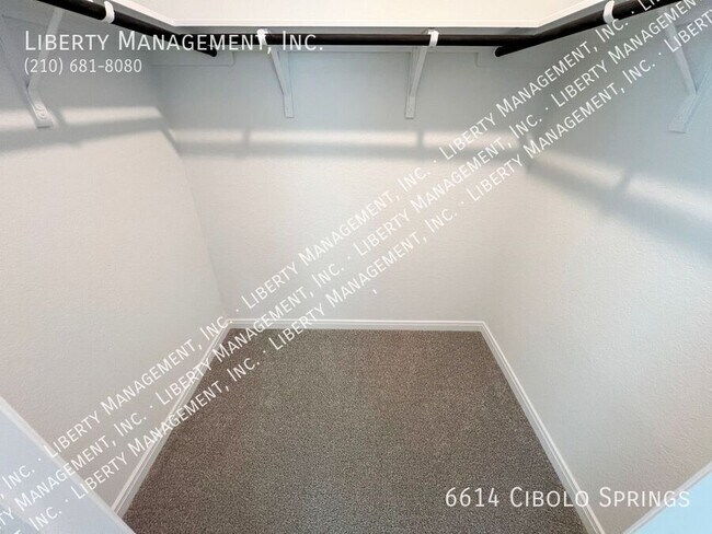 Building Photo - 6614 Cibolo Springs